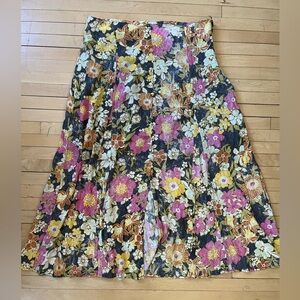 Mystree Floral Midi Skirt with Button Detail